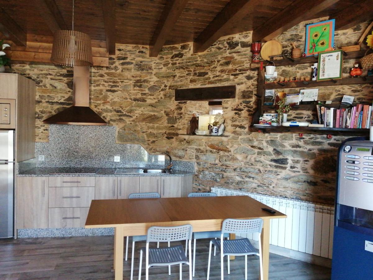 Albergue Pension Porta Santa Baleira Luaran gambar