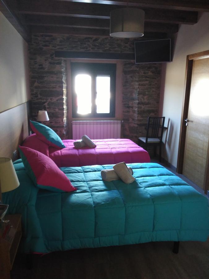 Albergue Pension Porta Santa Baleira Luaran gambar